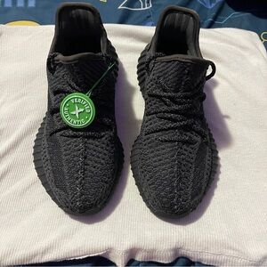 Yeezy reflective blacks